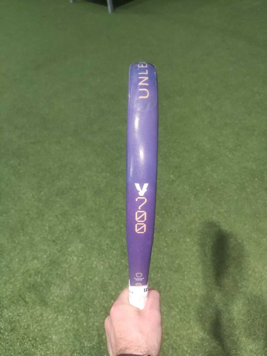 Raquete Padel Volt 700 v4 – Ótimo estado