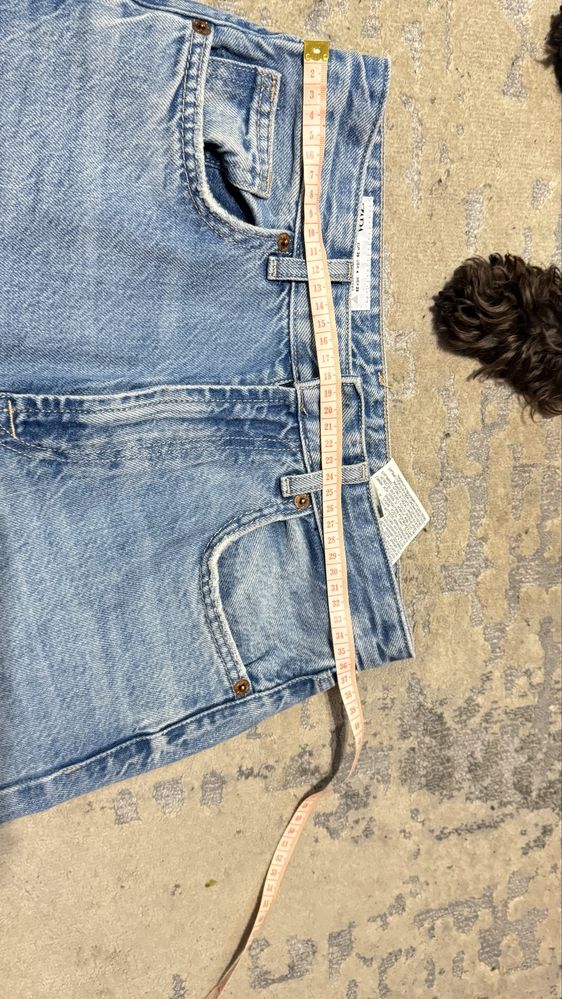 Джинси zara , розмір eur 36 , mex 26 , трикутник zara