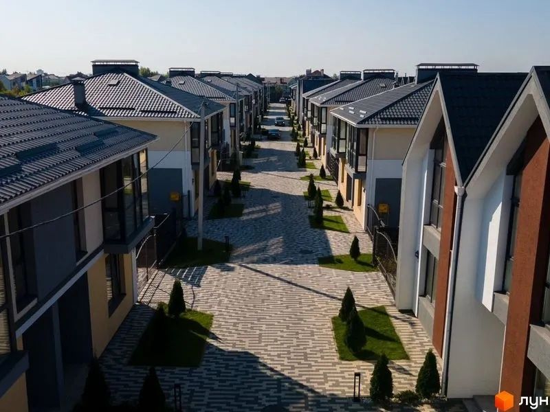 Власник. Будинок-Дуплекс в КМ Beverly hills з ремонтом і меблями