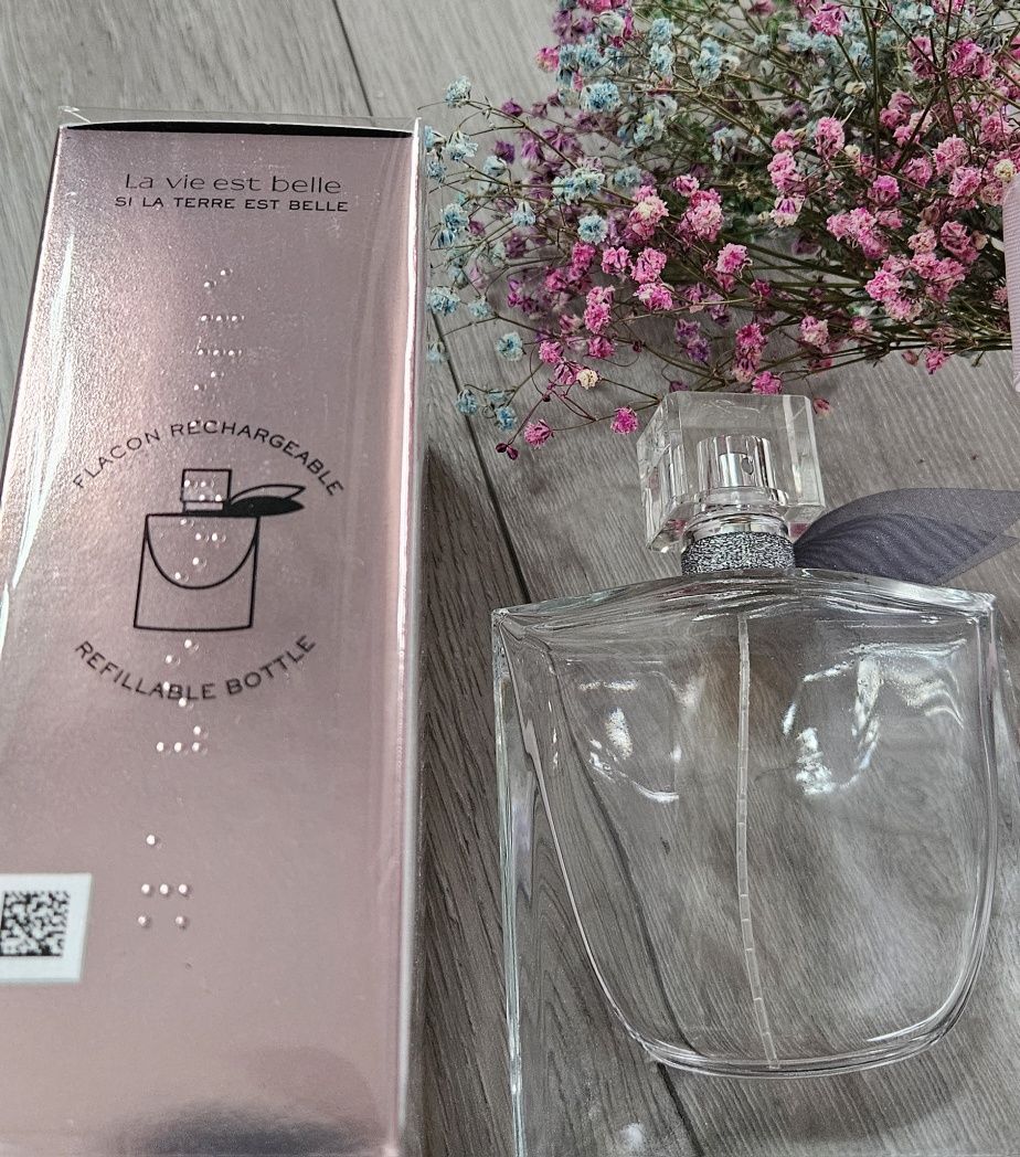 Flakon pusta butelka 100 ml do napełnienia refill La vie est belle