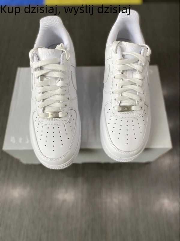 Damskie/Trampki/Nike Air Force 1 Low '07 White R.45