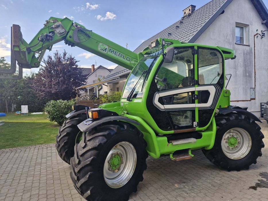 Ładowarka teleskopowa Merlo 38.7 -120 TF klima