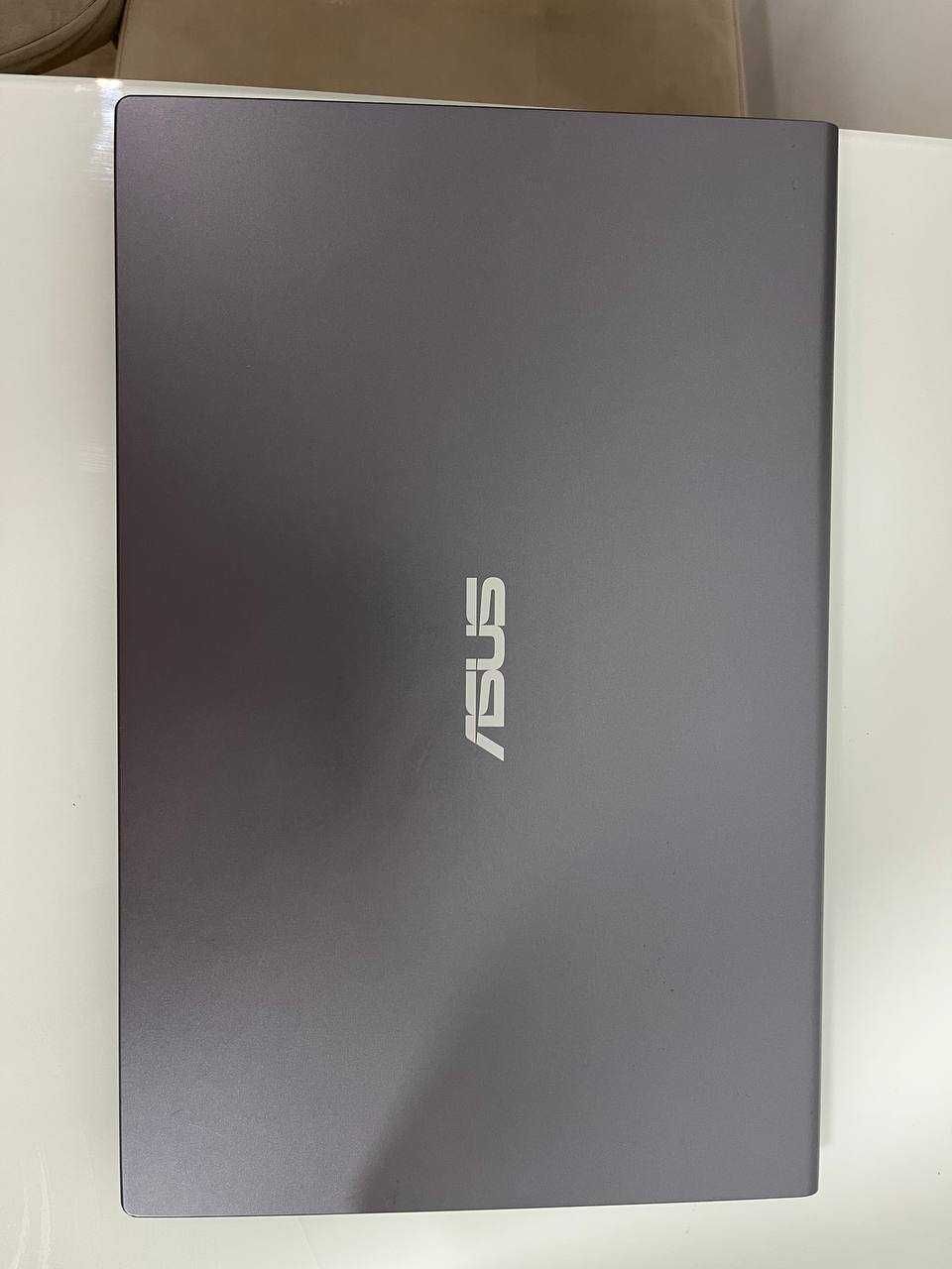 Ноутбук ASUS VivoBook MX330 2GB
