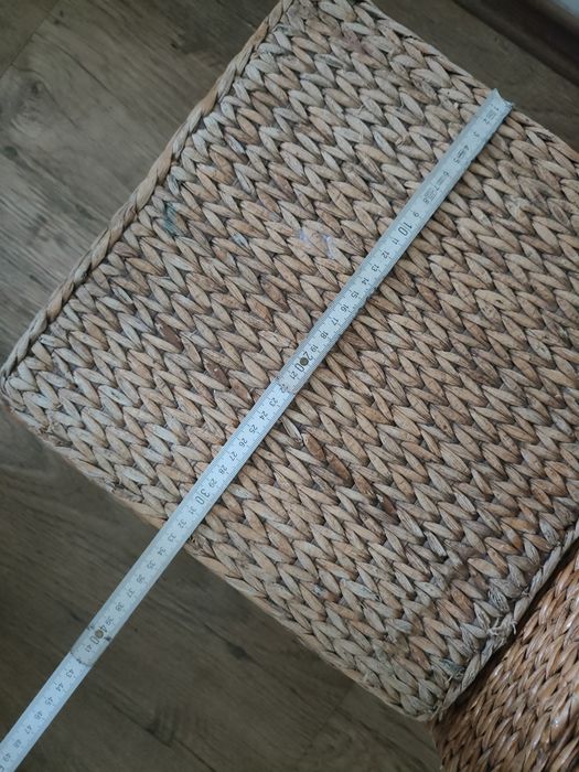 rattanowe siedzisko puf schowek Ikea vintage