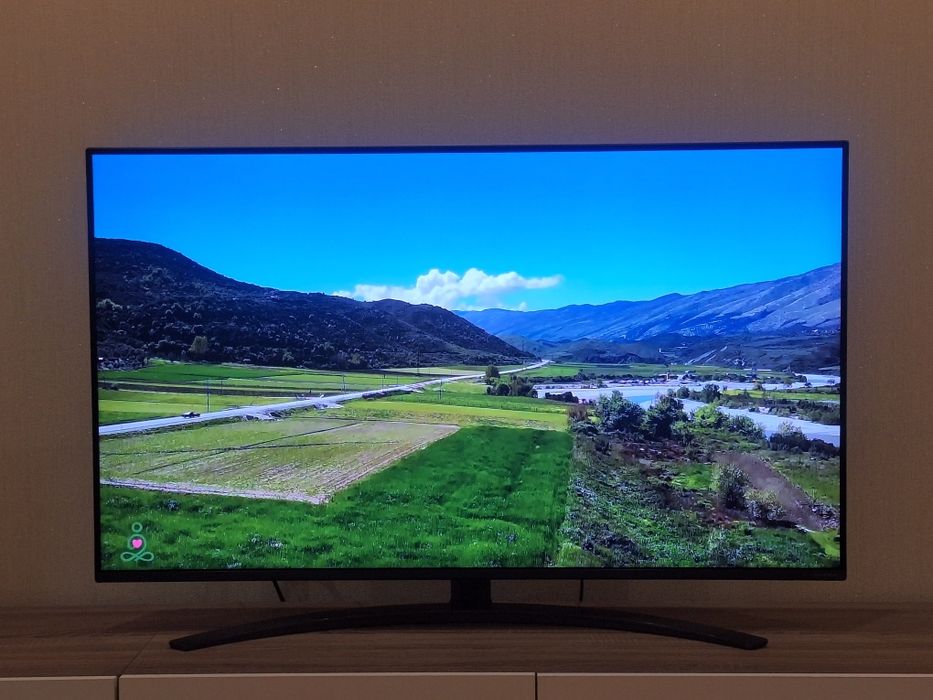 Телевизор LG 49 8200 PLA