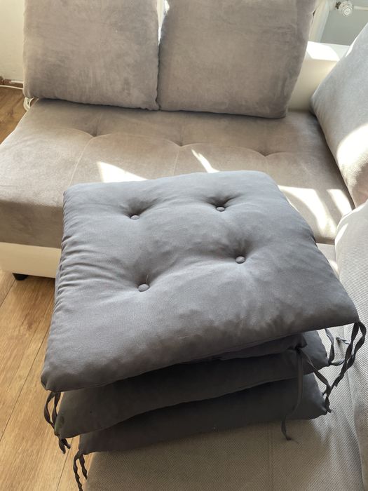 4 poduszki na krzesla, polskiej marki