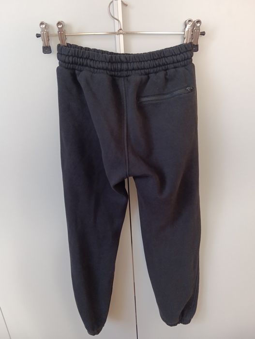 Spodnie dresowe młodzieżowe Nike rozm.S