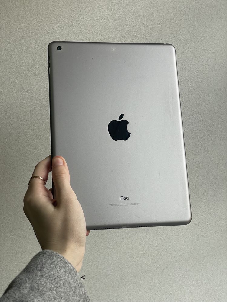 Айпад Apple iPad 5, 128 GB. Wi-Fi, Space Gray. Планшет