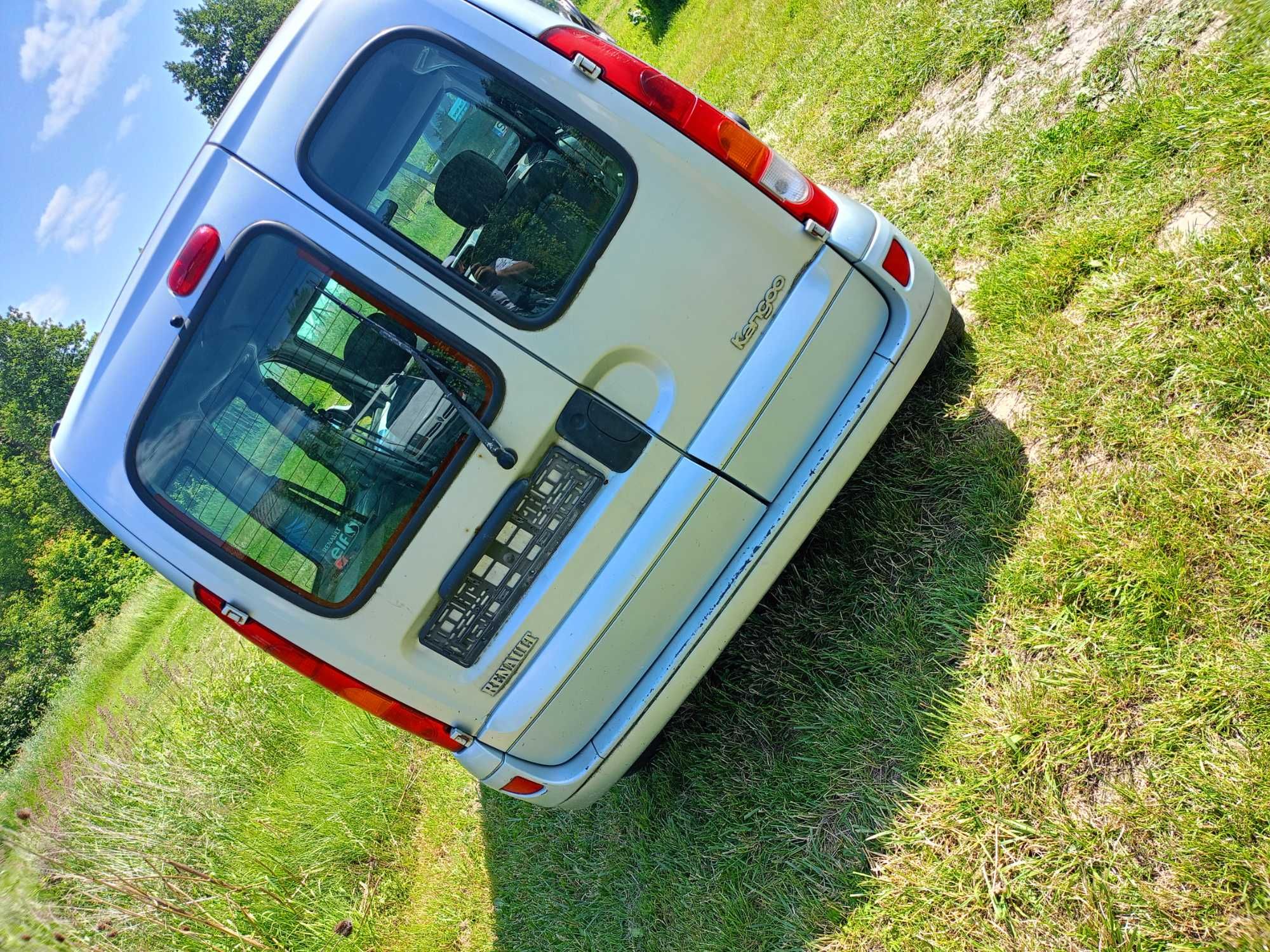 Renault Kangoo 1.5 CDI części zderzak lampy drzwi klapsa
