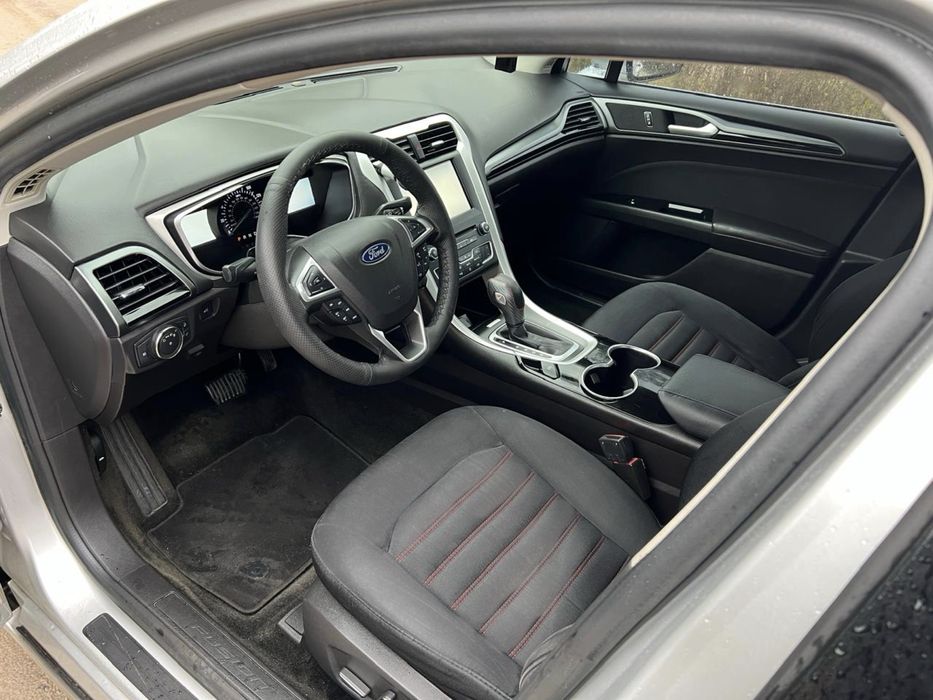 Продам Ford fusion 2016