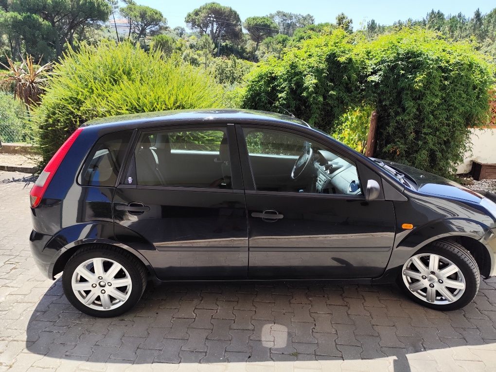 FORD Fiesta  Viatura a GPL