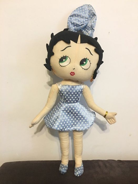 Lalka Betty Boop w sukience w grochy pin up girl