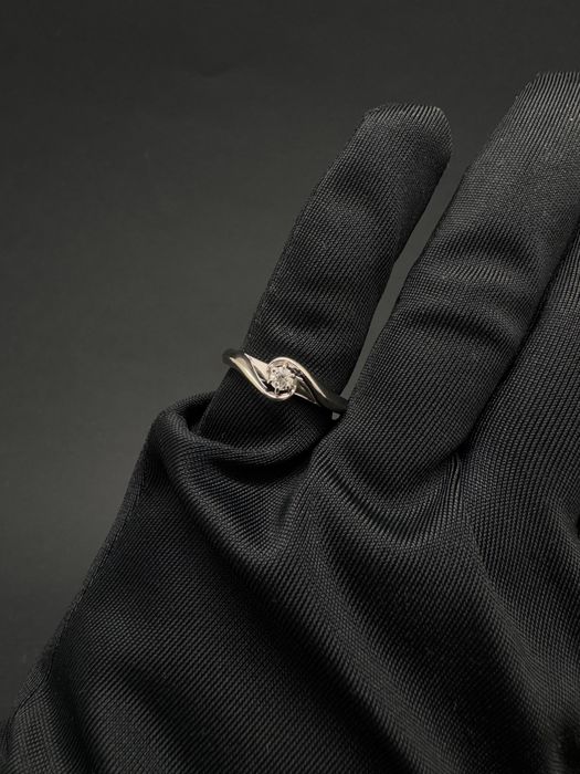 Золота каблучка / золотое кольцо / діаманти