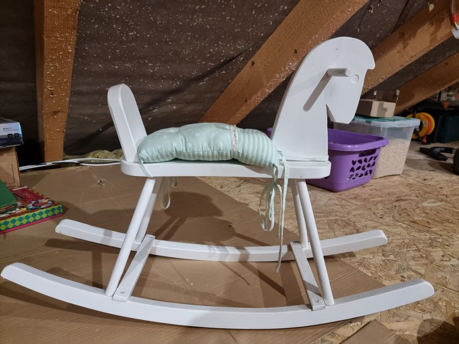 Drewniany konik na biegunach - stan bardzo dobry - sprawny!