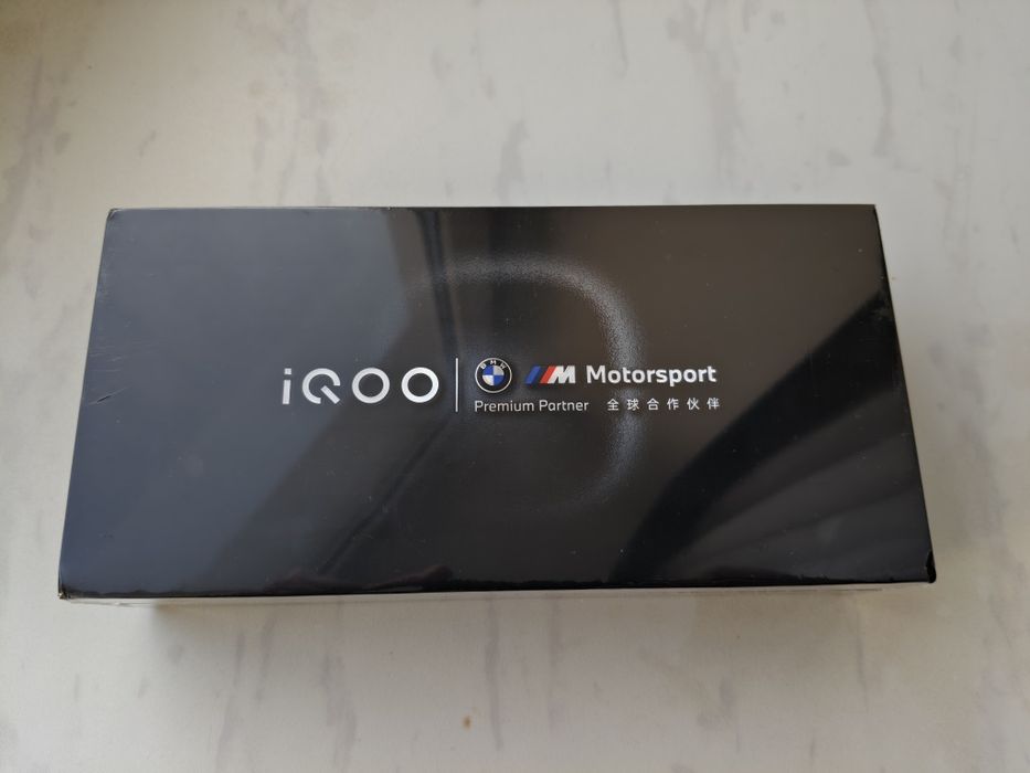 Vivo iqoo 13 белый 12/256