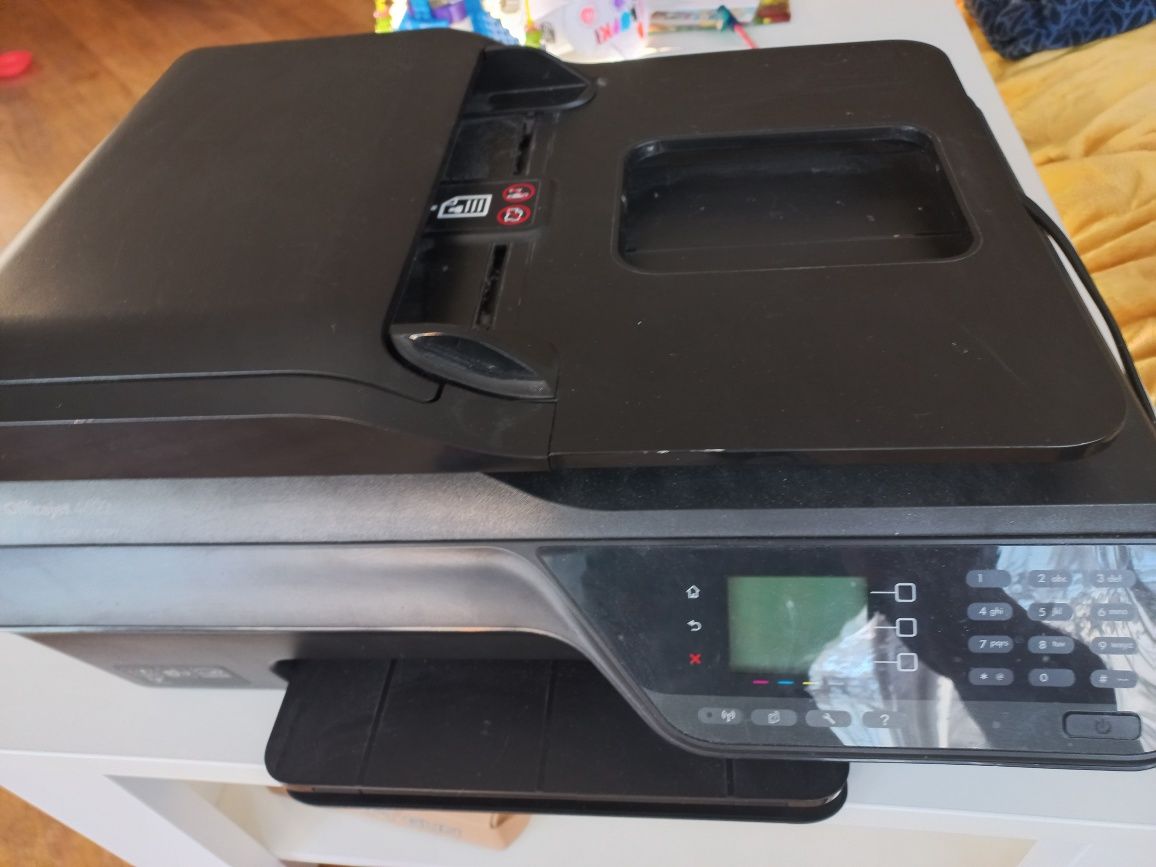 Drukarką Hp office jet 4622 plus tusze