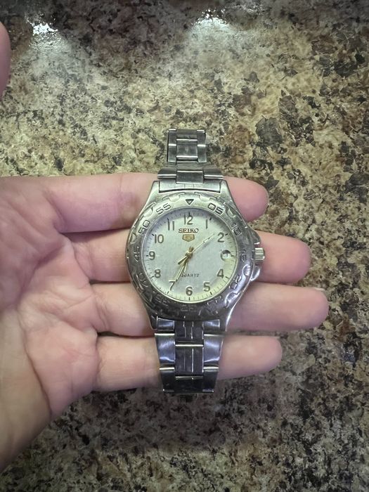Продам годиник Seiko