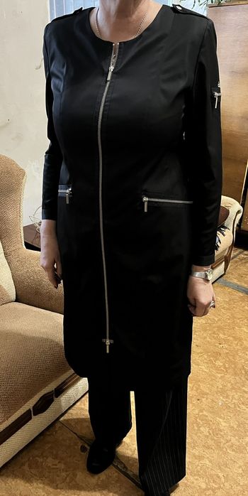 Стильное платье-плащ,сезон весна-осень