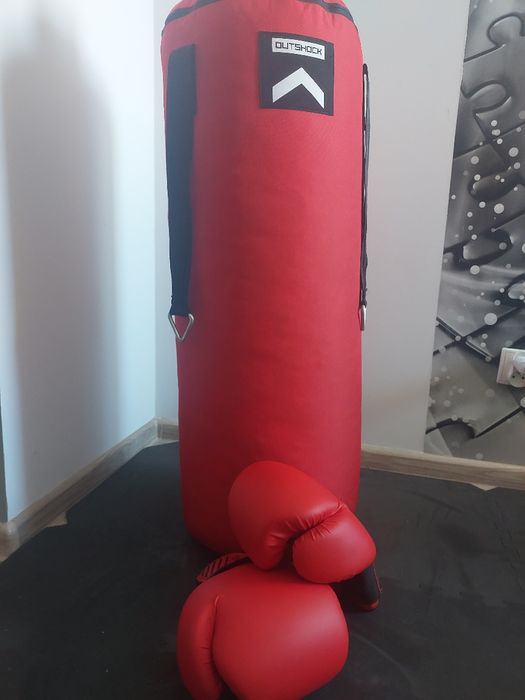 Worek Bokserski z rękawicami i owijkami