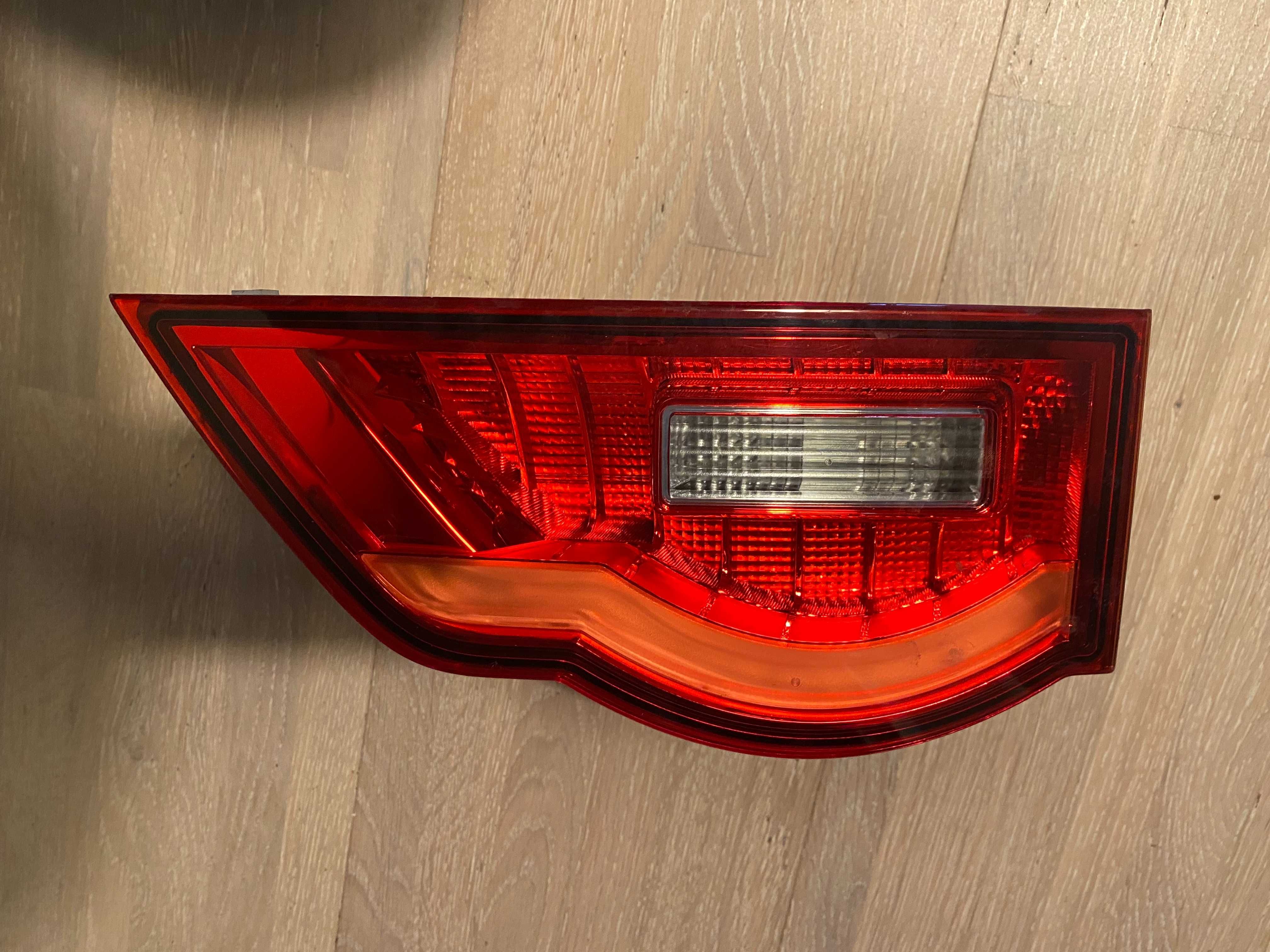 Lampy tylne Jaguar F-pace