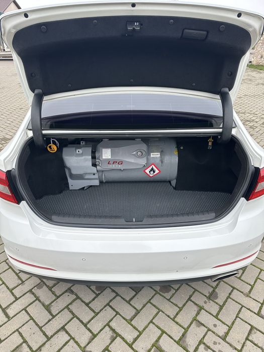 Продам Hyundai Sonata LF Comfort 2014 2.0 LPI (Газ)