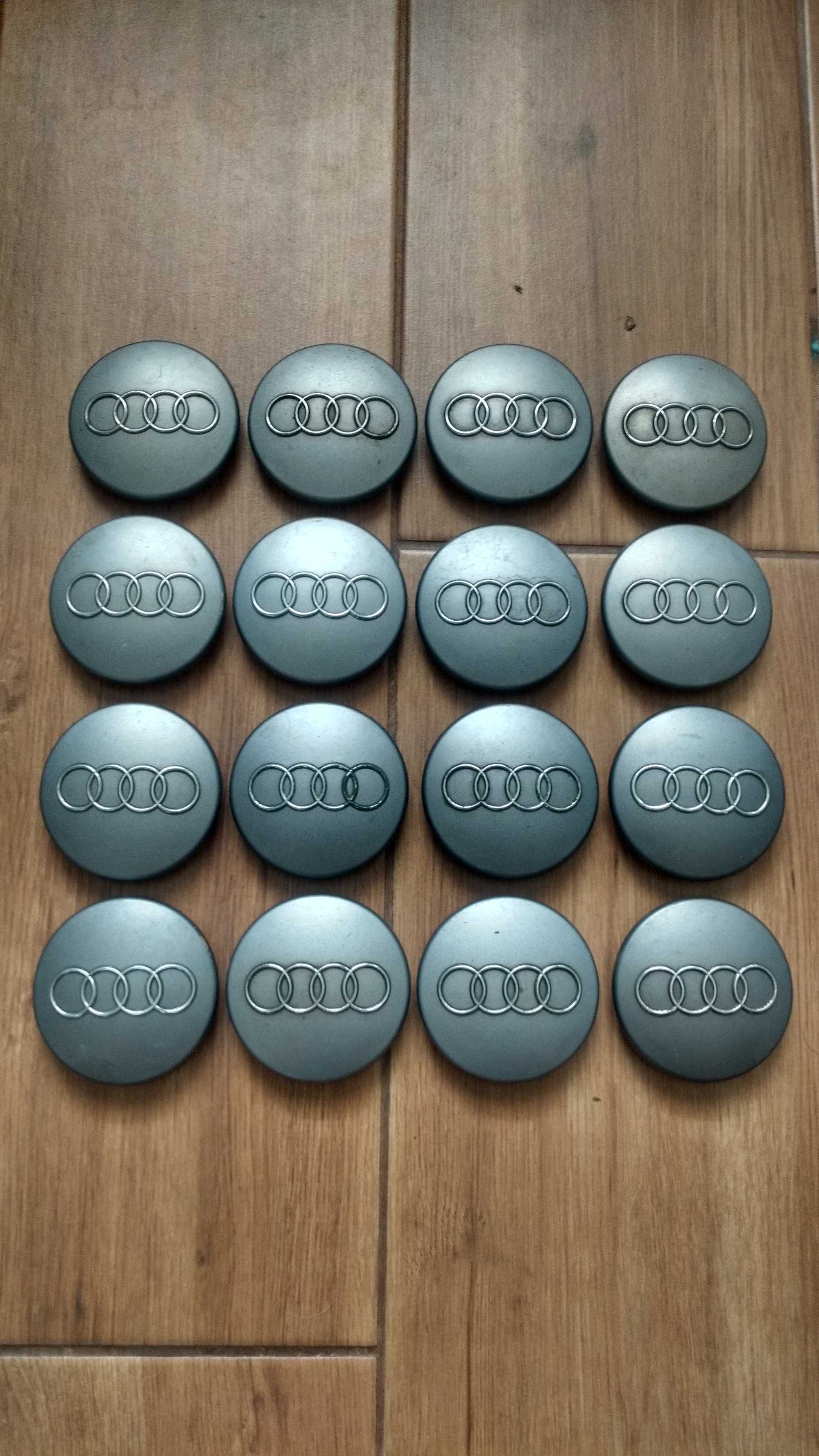 Dekielek alufelgi Audi 8D0.601.170  oryginał 68mm x 56mm na sztuki