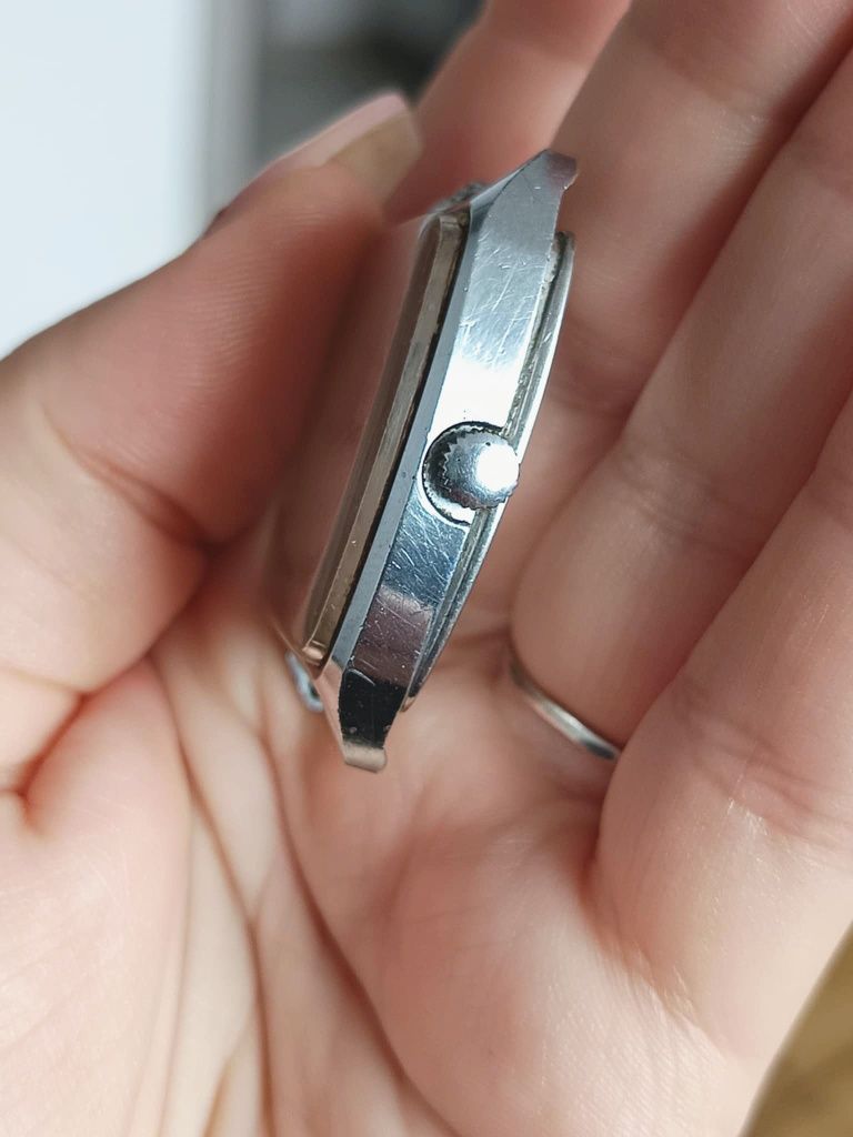 Zegarek POLJOT kwadrat- ZSRR-17 kamieni.Po przeglądzie, bdb-