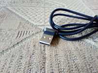 Przewód USB do telefonu fajny bo kątowy