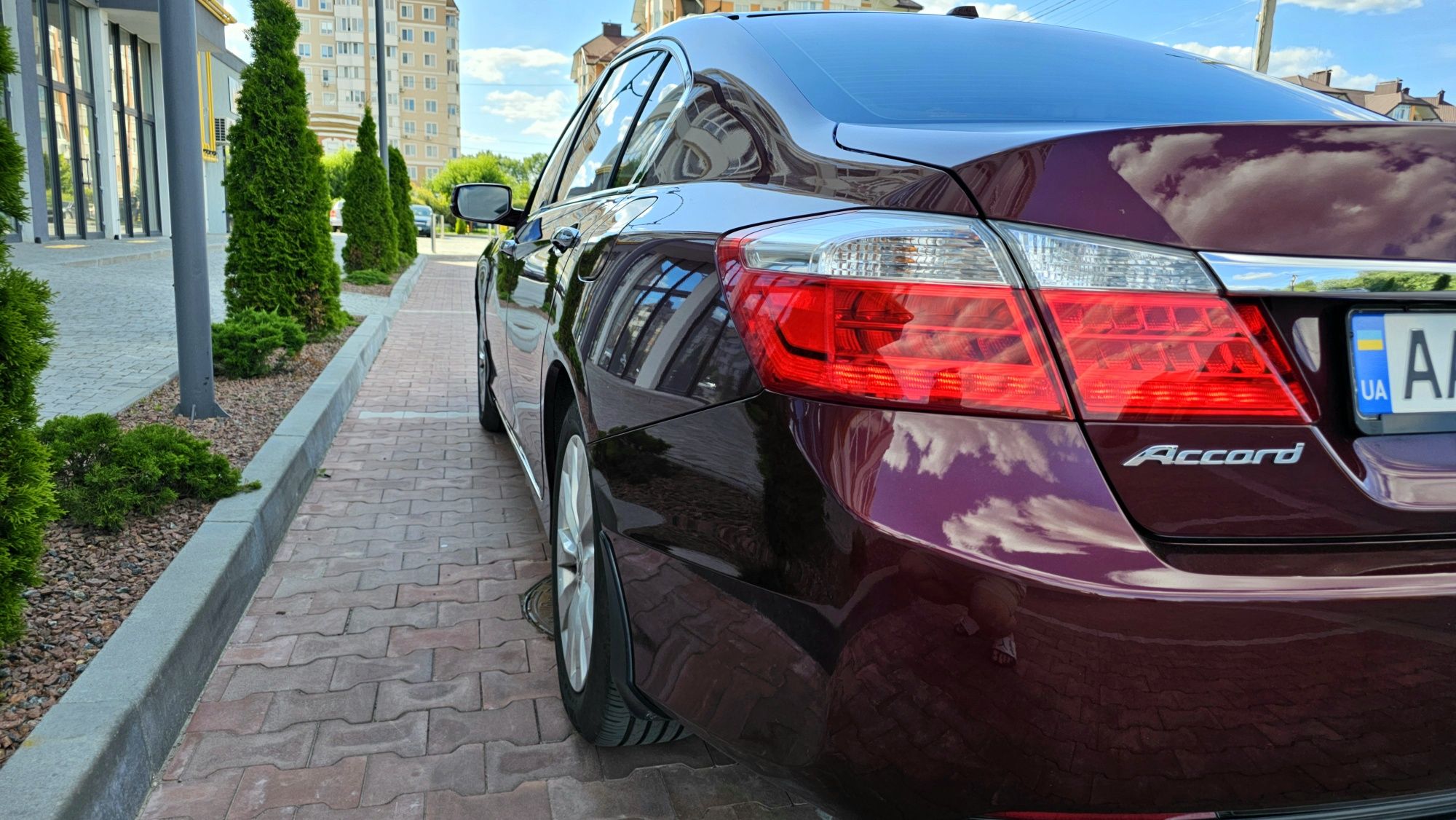 Продам  Honda Accord  9
