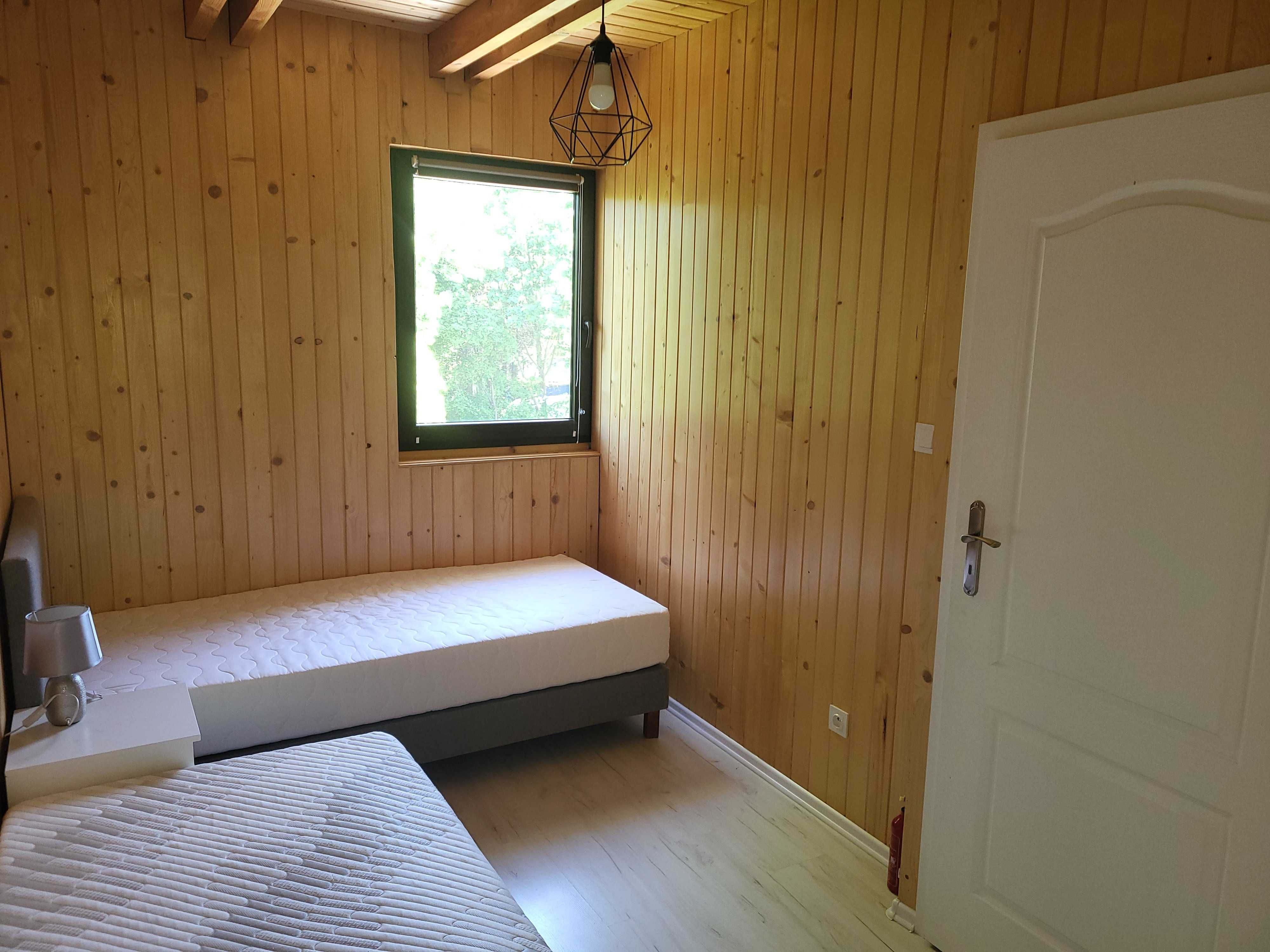 Przybrodzin ( obok Powidz) Apartamenty Pod Starym Klonem