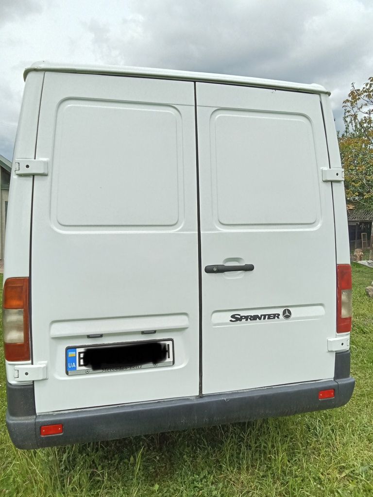 Продаж авто Mercedes-Benz Sprinter