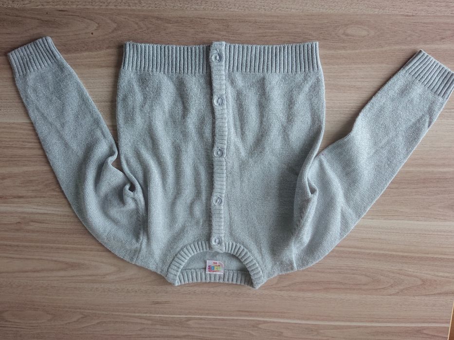 Sweterek błyszczący rozm 86