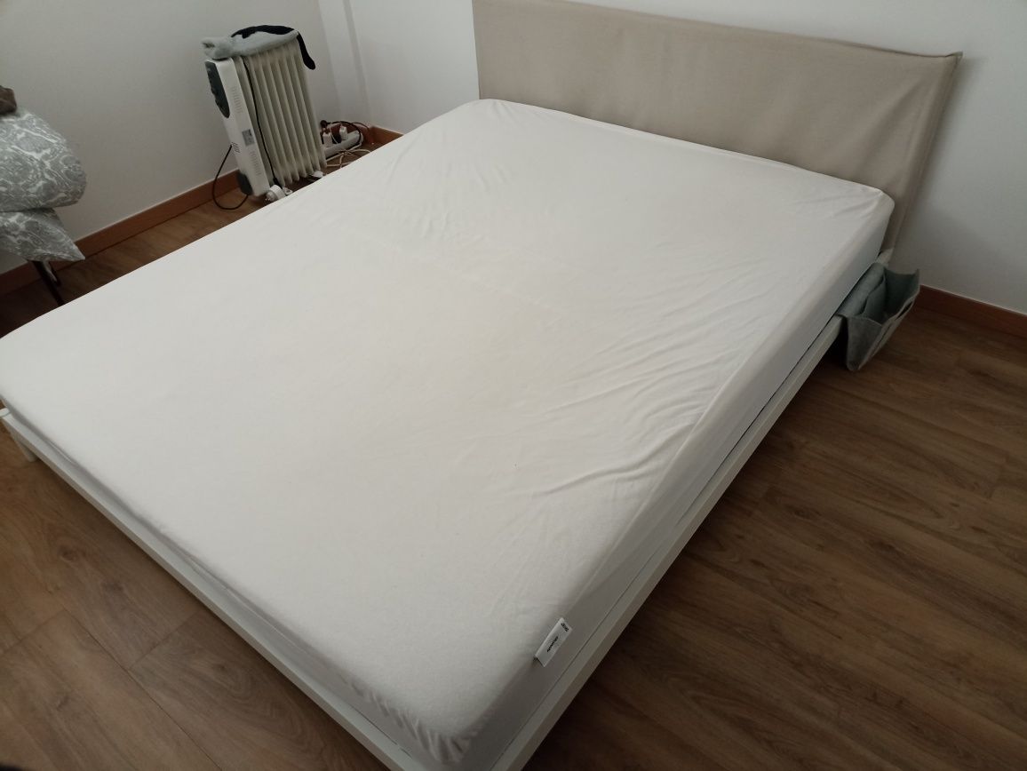 Cama IKEA KLEPPSTAD