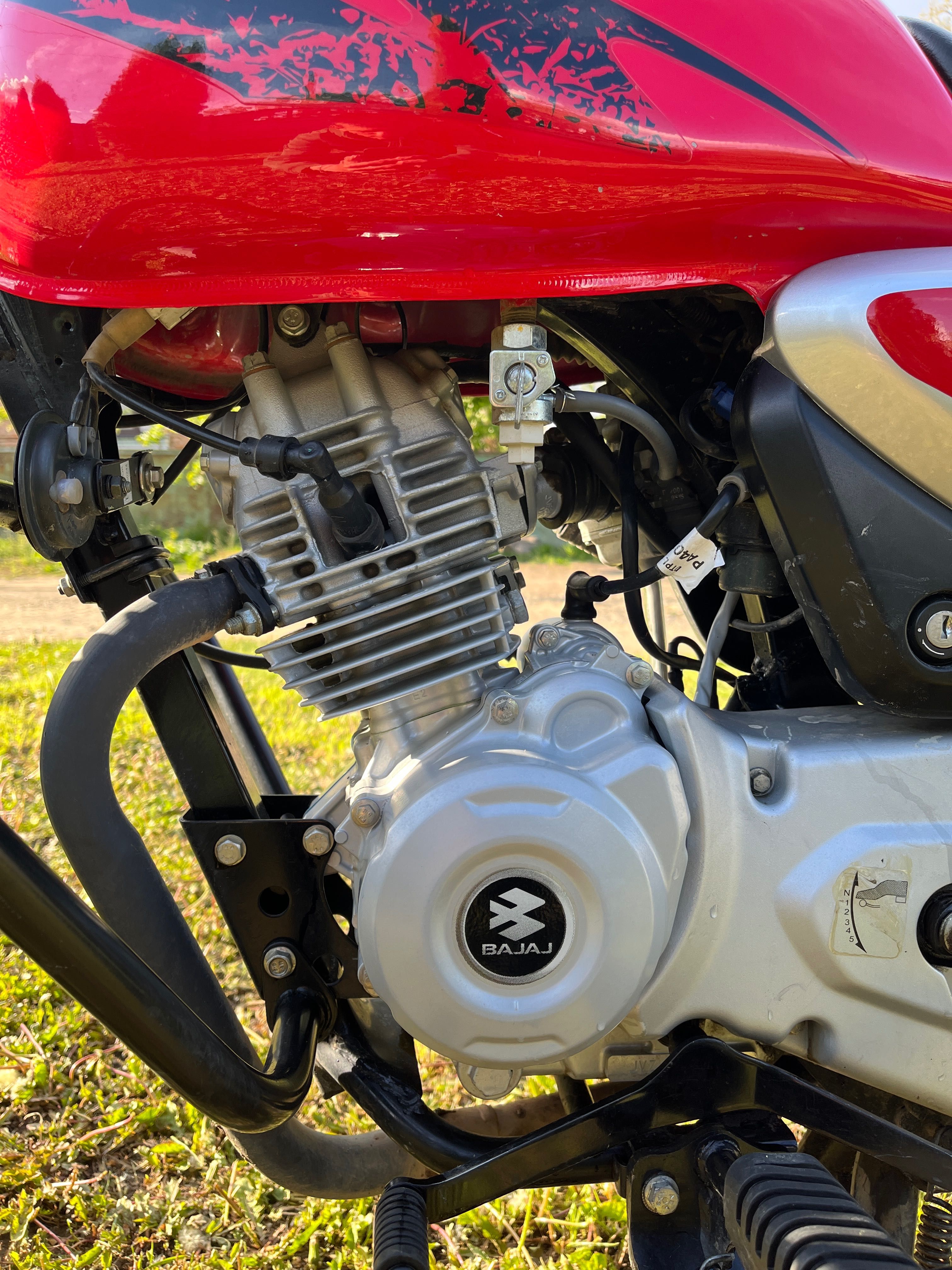 Продам Bajaj Boxer 125