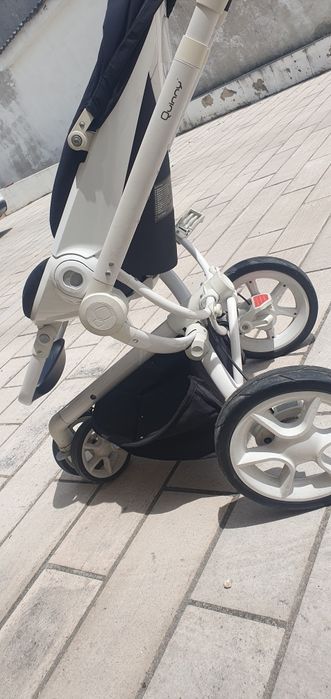 Carrinho de bebe quinny moodd, em bom estado + ovo cybex cloud T