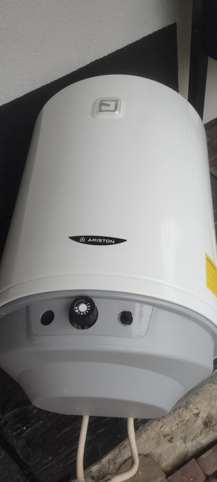 ARISTON S/SGA X 80 EE Gazowy podgrzewacz wody