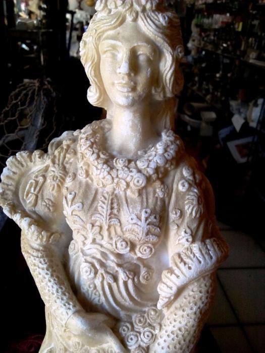 Estatueta Pedra