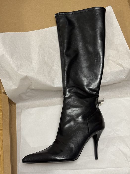 ZARA | Шкіряні чорні чоботи на підборах (9,5 см) Ботфорти