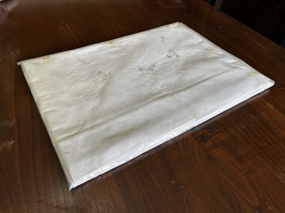 1 Lençol de Cama e 2 Fronhas