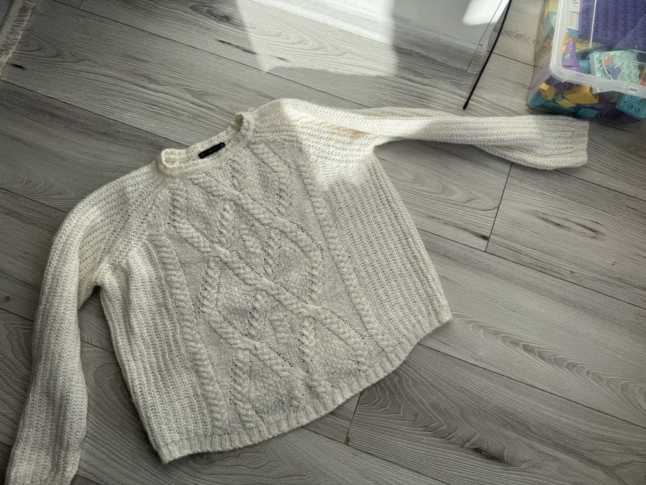 Светр zara розмір l шерсть та мохер