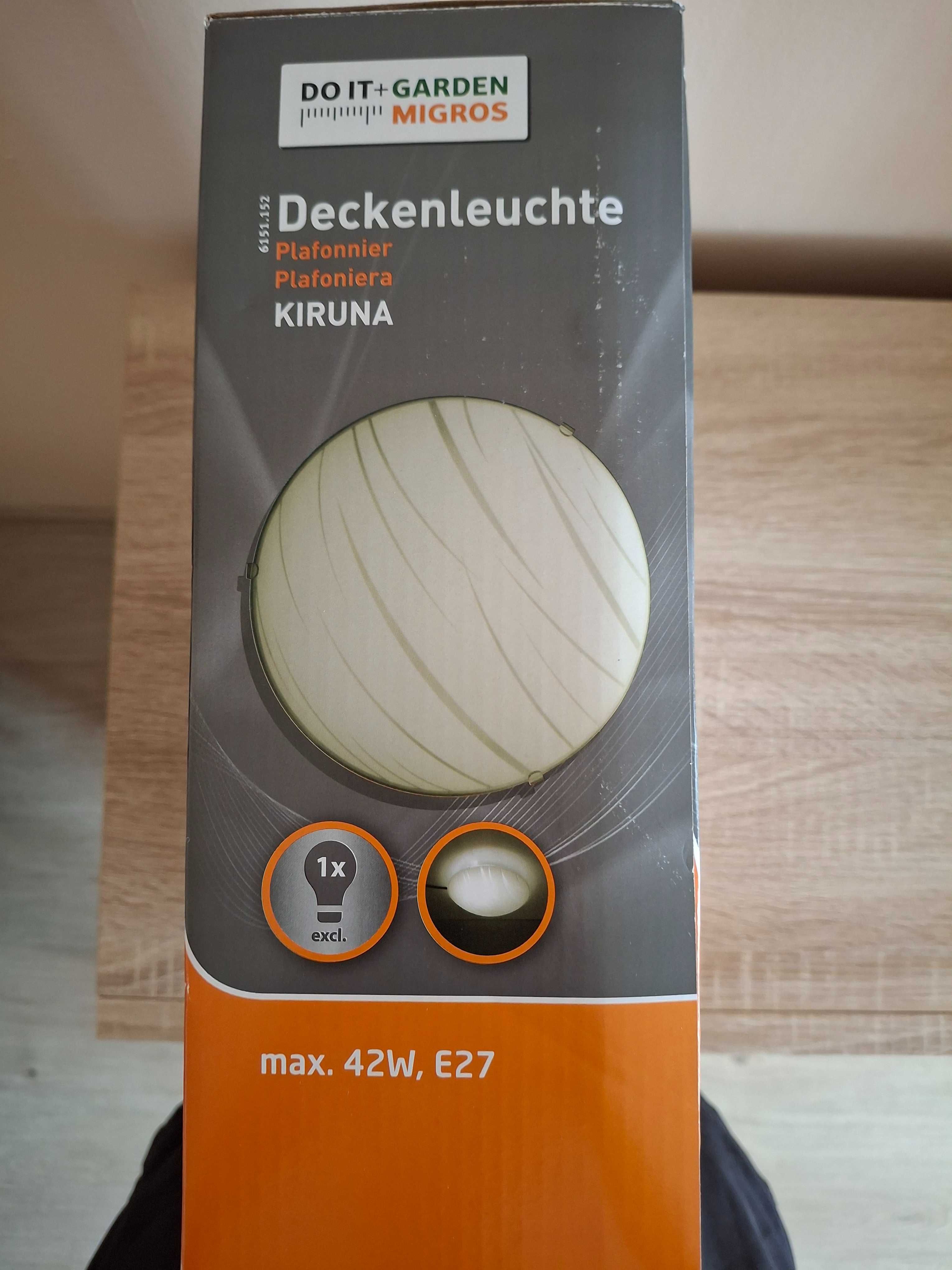 Lampa typu plafon
