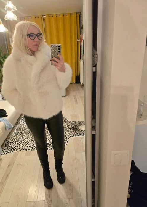 Шубка zara новая