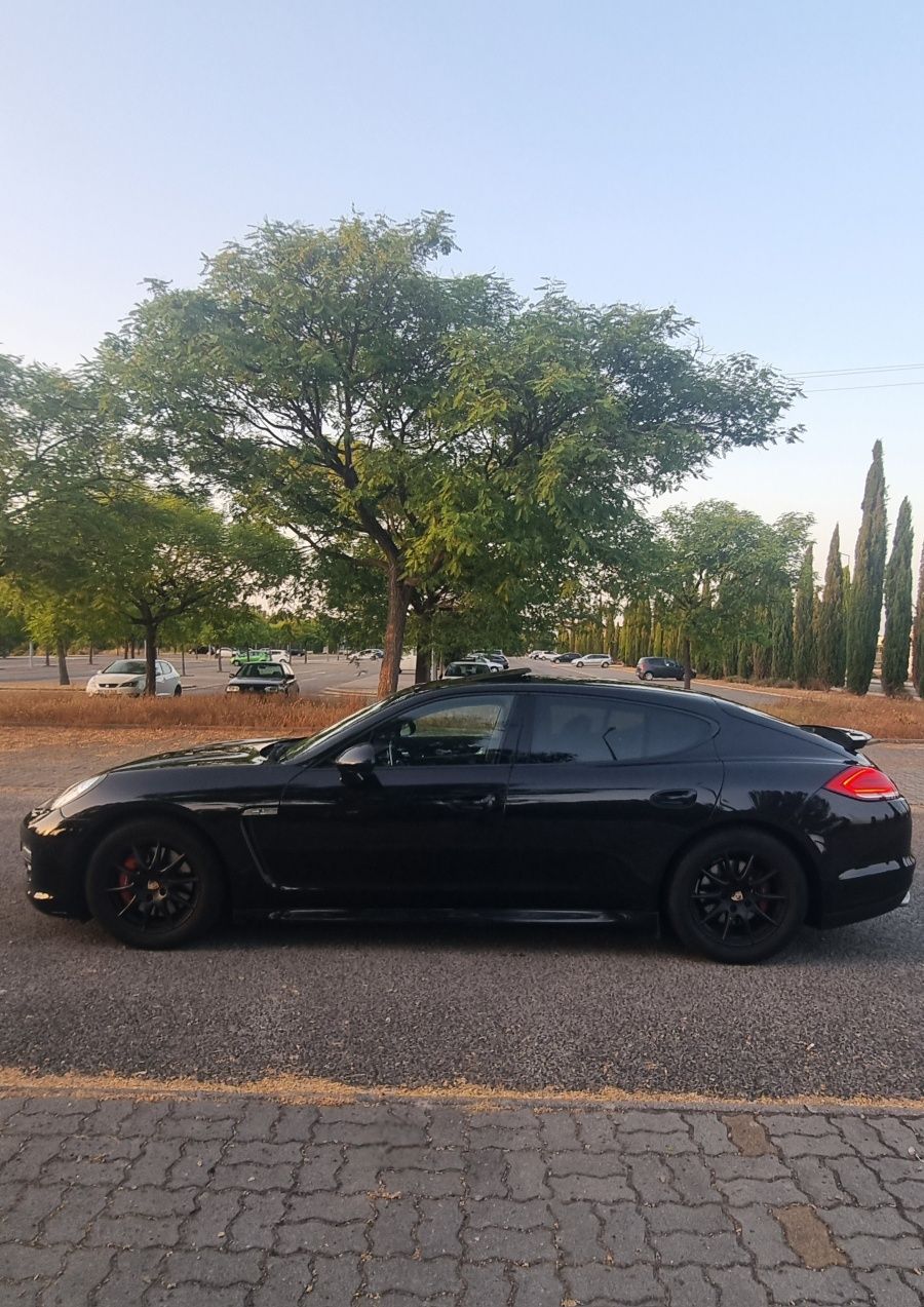 Porsche Panamera PDK