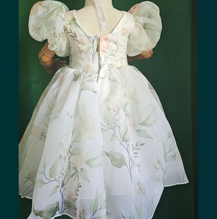 Нарядне плаття випускне плаття платтячко в квіти ніжне пишне