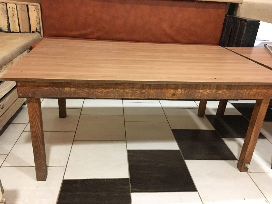 Продам стол для кафе, дома, дачи