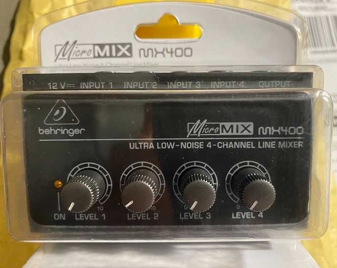 Behringer MX400 4-Channel Line Mixer