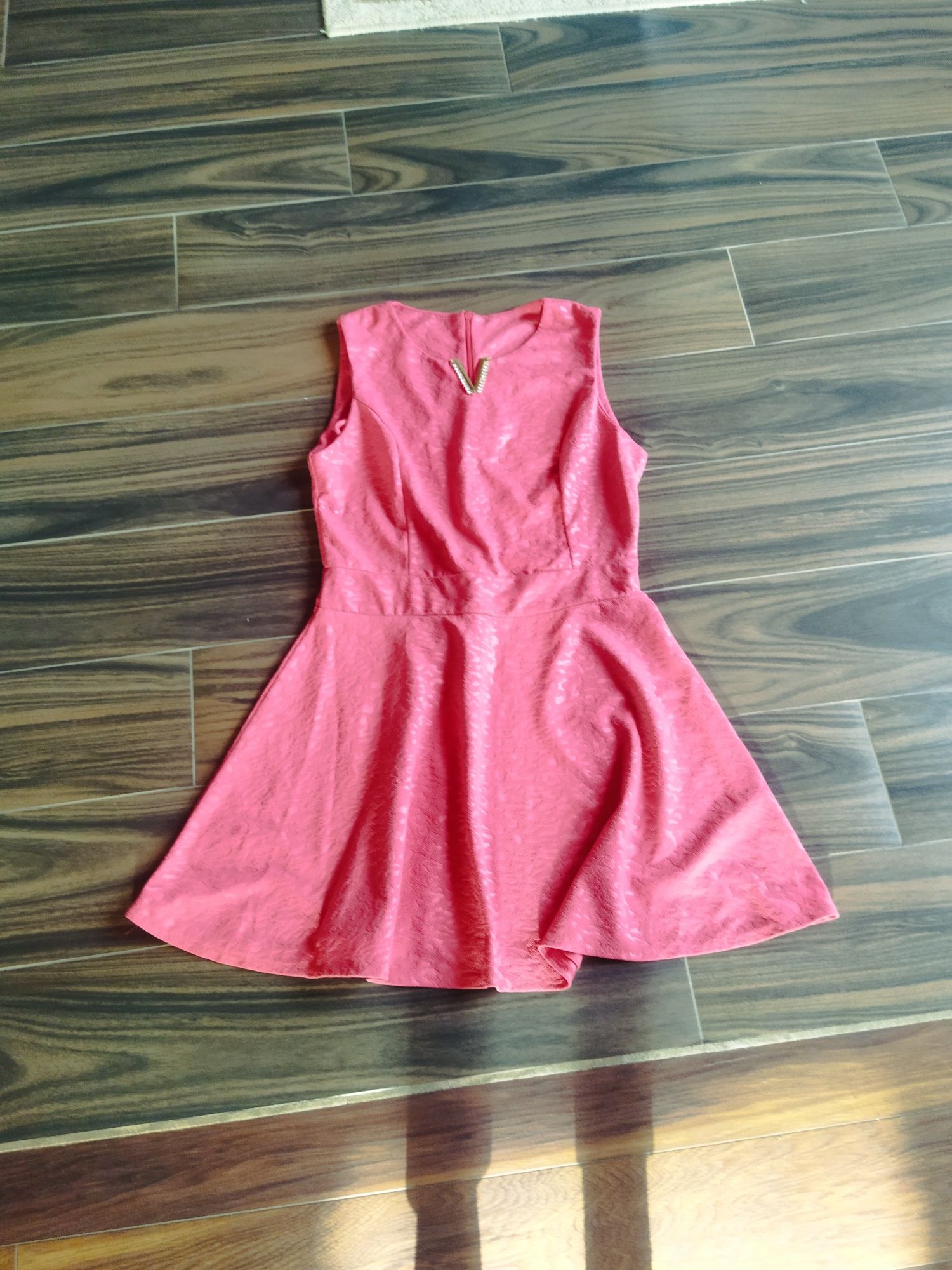 Elegancka sukienka L/XL damska różowa