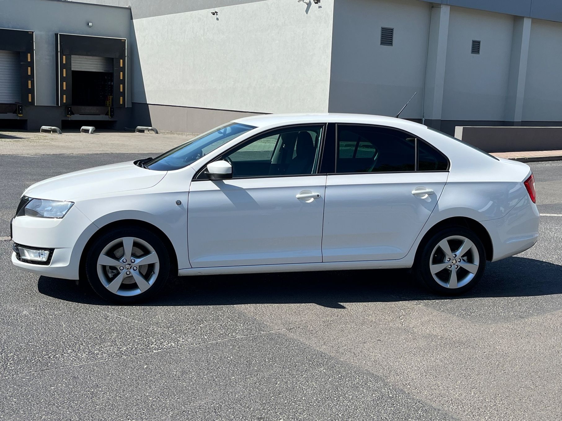 Skoda RAPID Świeżo Zarejestrowana Import Niemcy Zadbana Serwisowana 6 Biegów