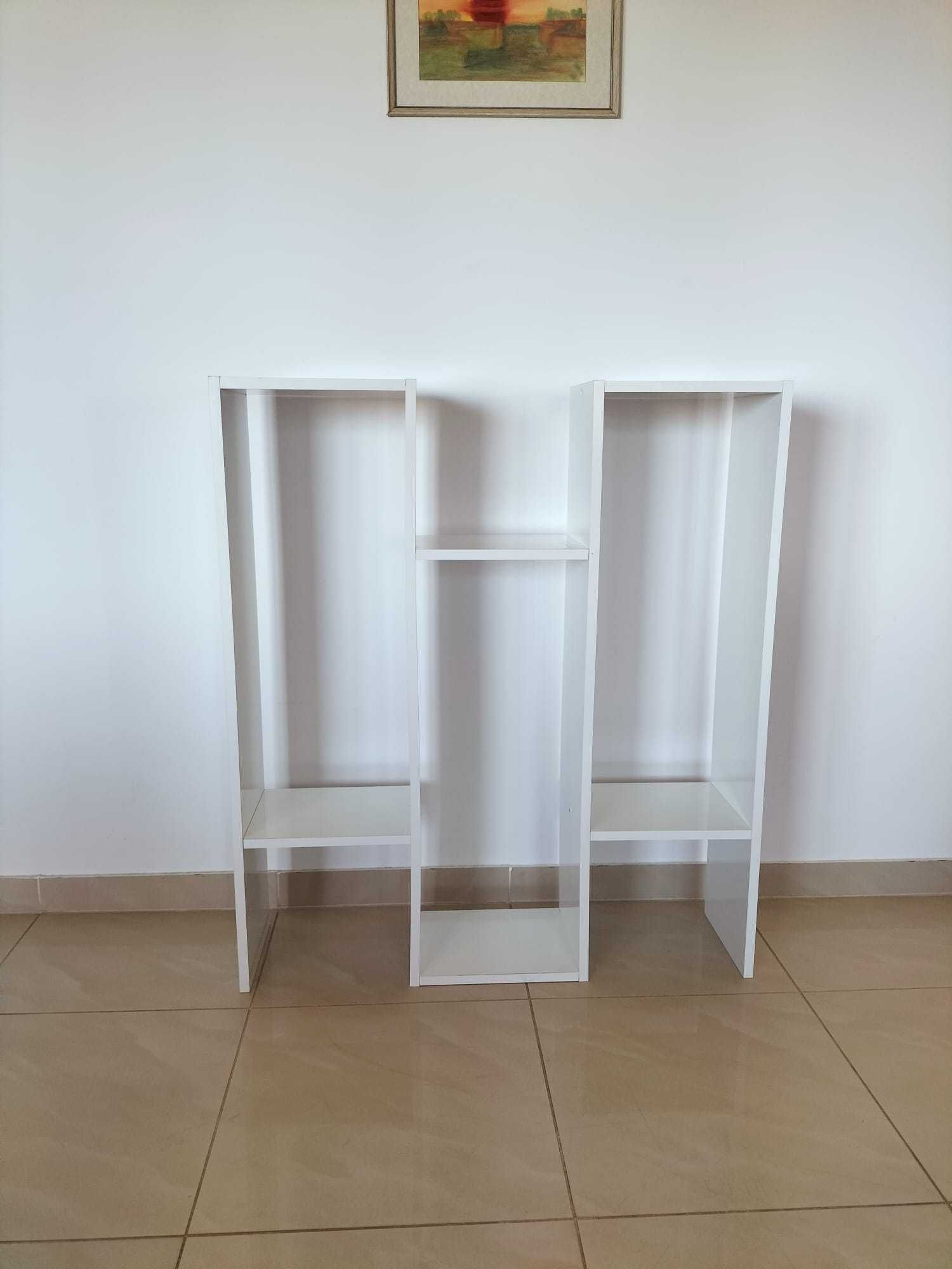 Estante cor branco