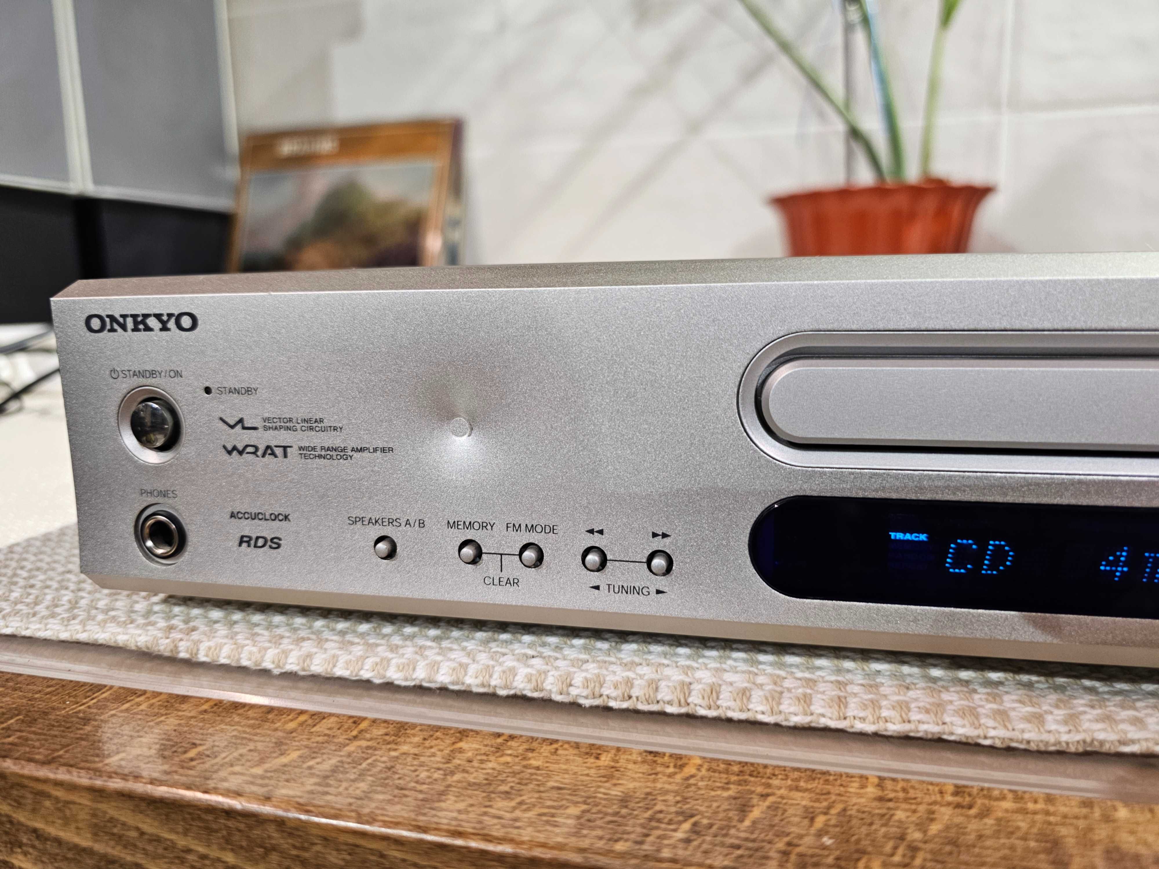CD ресивер Onkyo CR-L5 2×62 Вт при 4 Ом